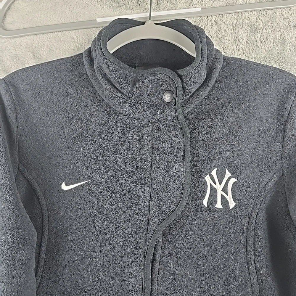 Nike New York Yankees Fleece Jacket Women's‎ Size Medium Black Full Zip Logo - Picture 3 of 12